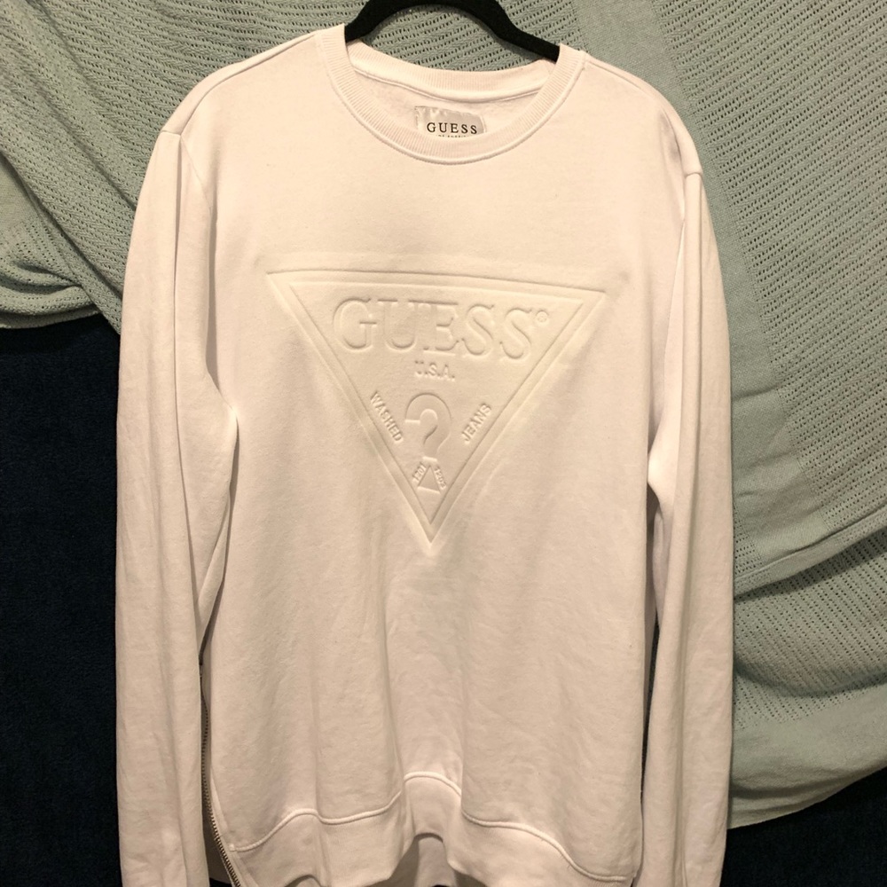 Guess crewneck sweater